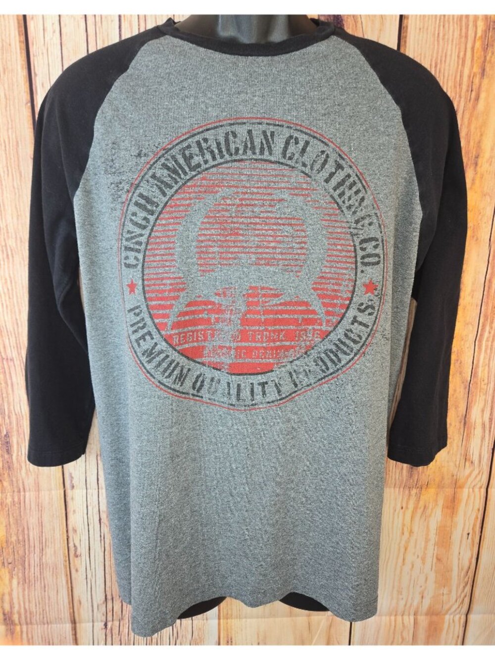 Cinch Unisex Modern Fit Raglan Shirt Size Medium